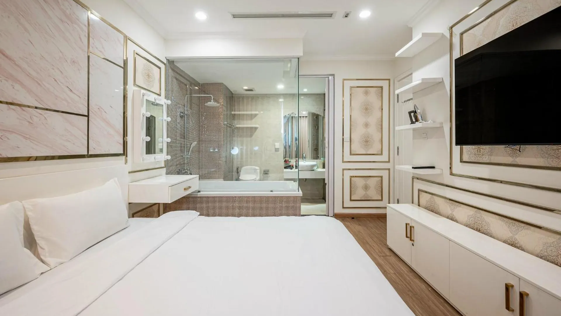 Vinhomes Central Park - Td Apartment Luxury Ho Chi Minh City 0*,  Vietnam