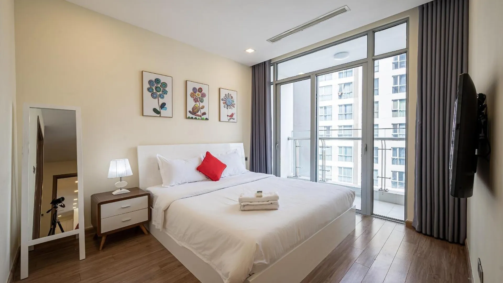 Vinhomes Central Park - Td Apartment Luxury Ho Chi Minh City
